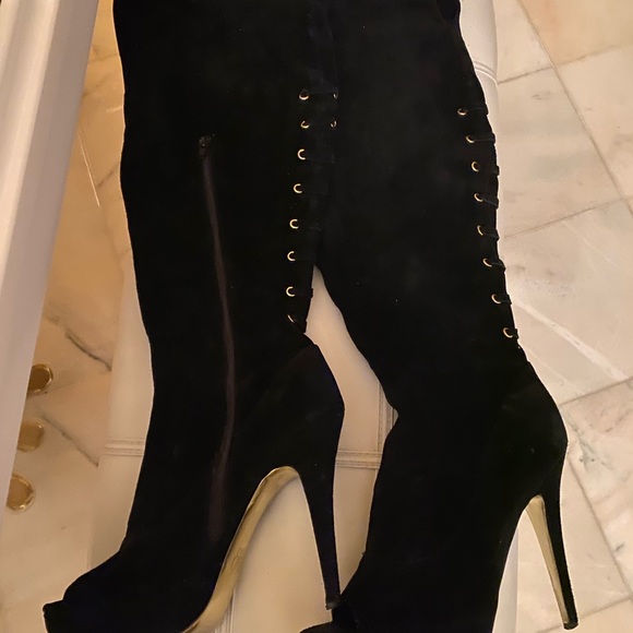 Suede thigh high boots size 11 - Picture 4 of 8